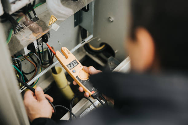 Best Licensed Electrician  in Mendenhall, MS